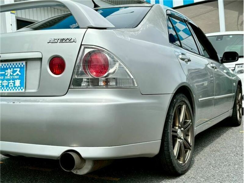ALTEZZA-16