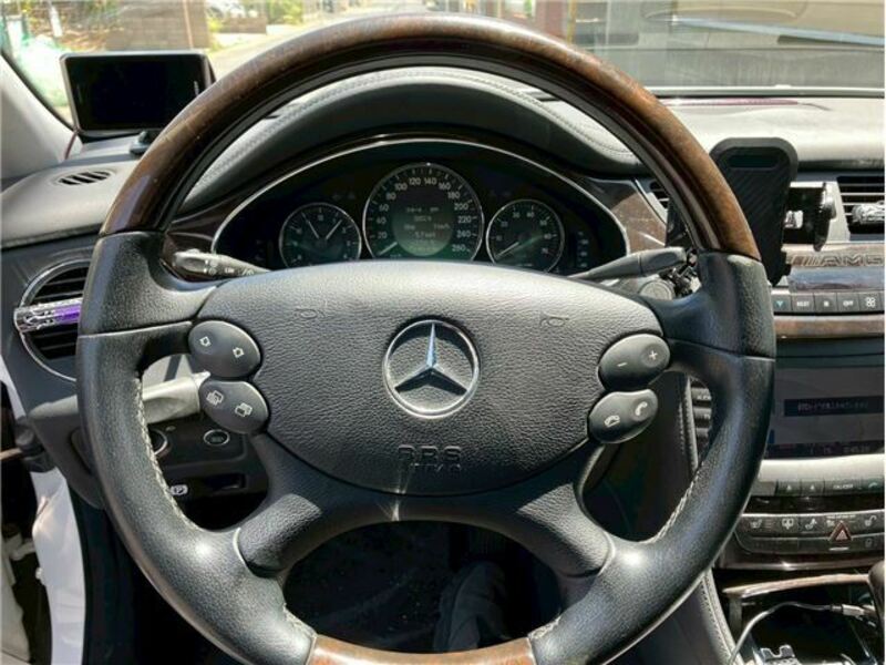 CLS-CLASS