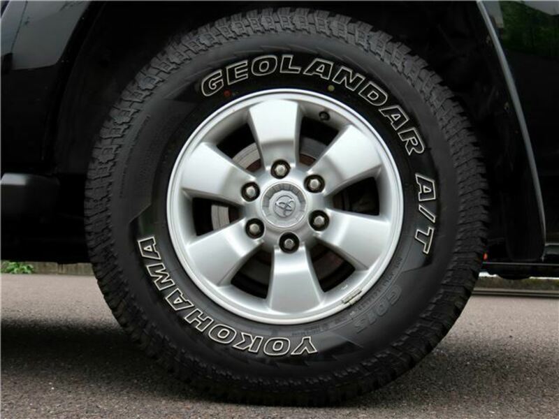 HILUX SURF