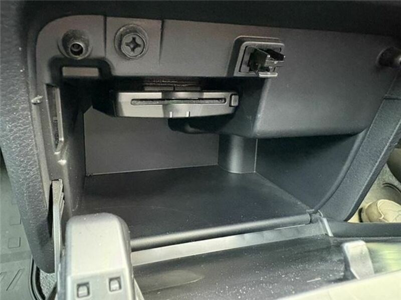 SUCCEED VAN