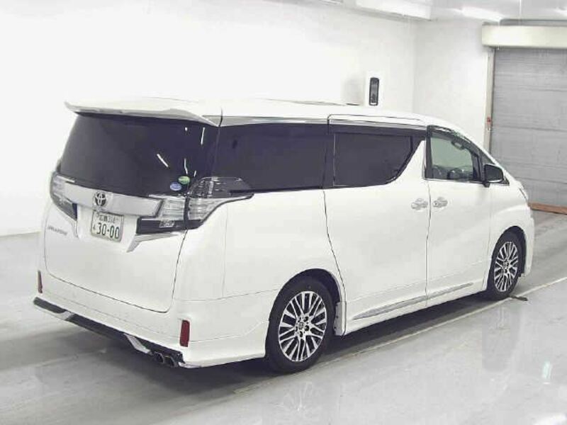VELLFIRE