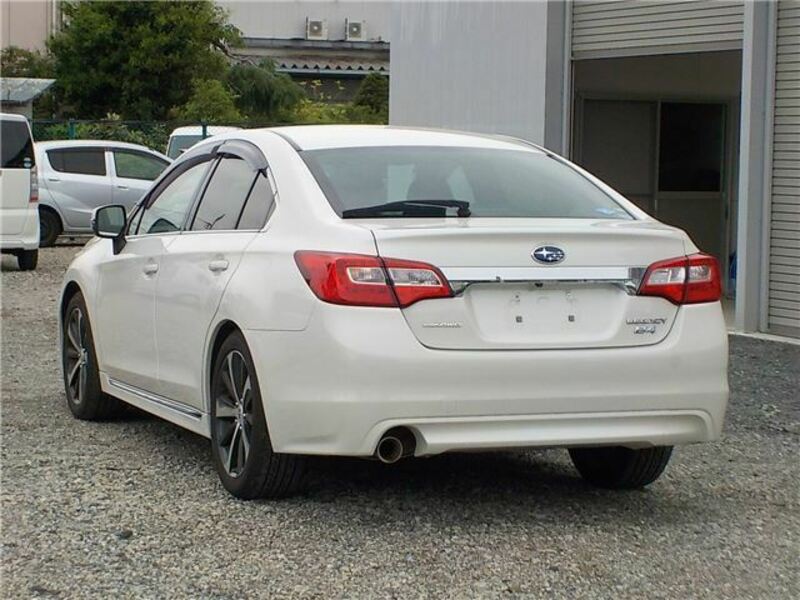 LEGACY B4