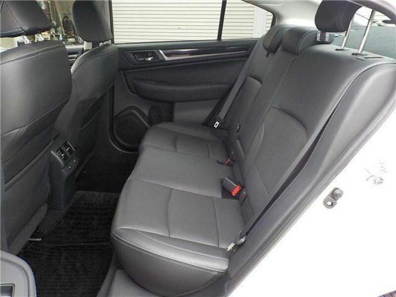LEGACY B4