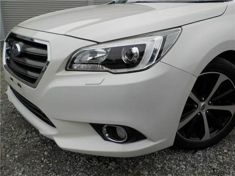 LEGACY B4
