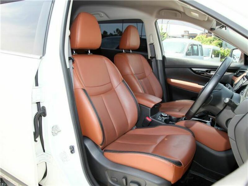 X-TRAIL-20
