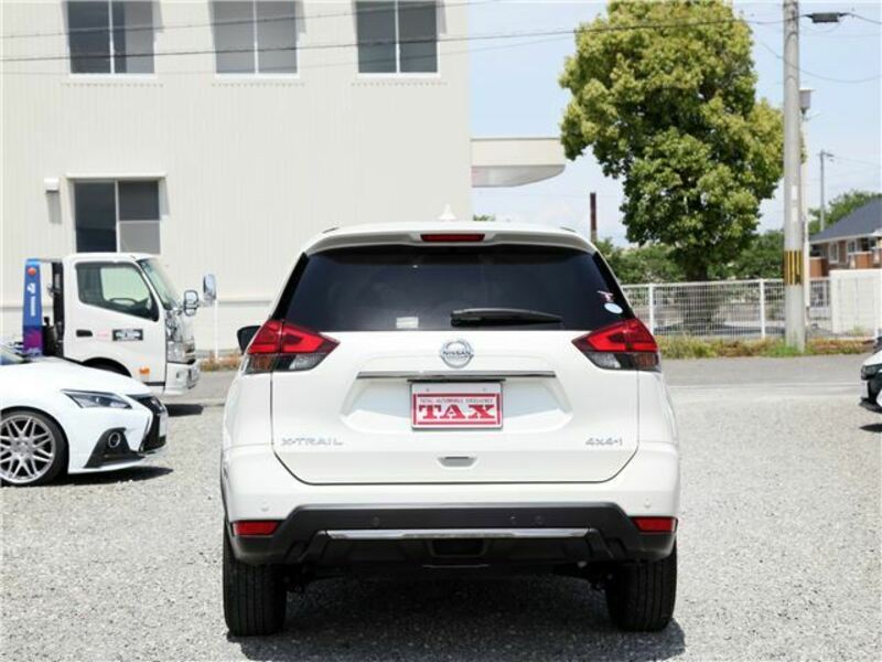X-TRAIL-25