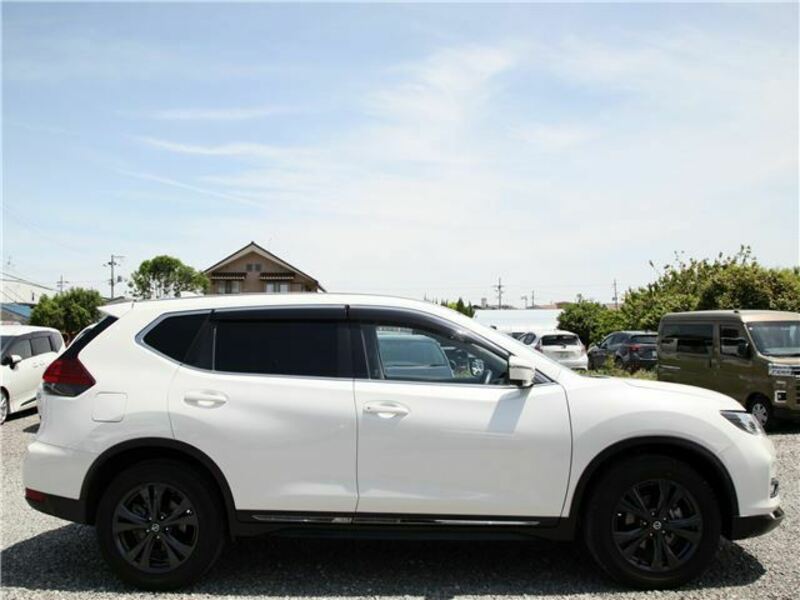 X-TRAIL-29