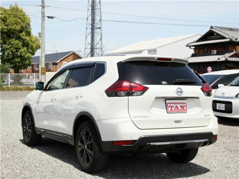 X-TRAIL-32