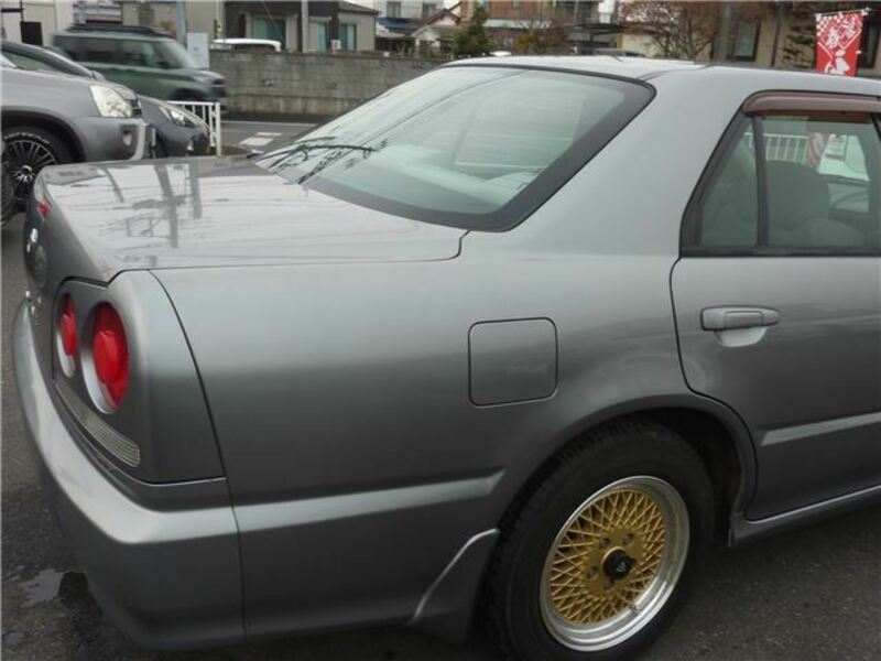 SKYLINE-16