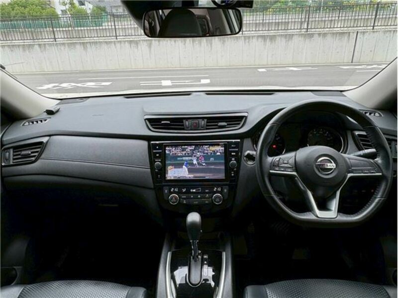 X-TRAIL-20