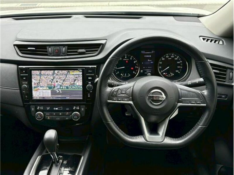 X-TRAIL-21
