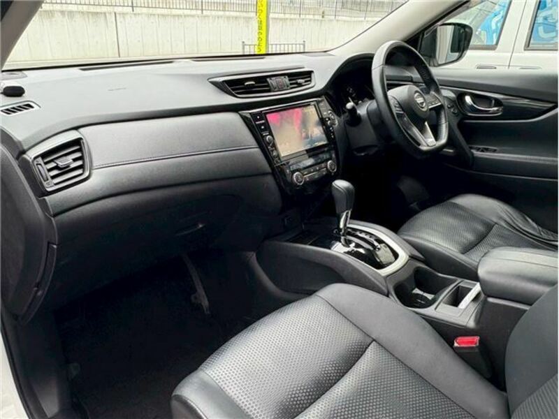 X-TRAIL-24