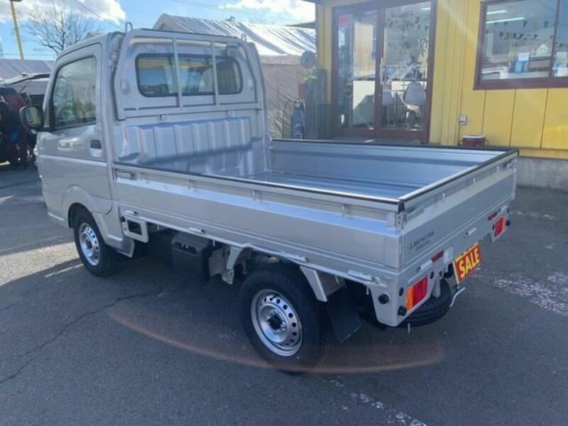 MINICAB TRUCK