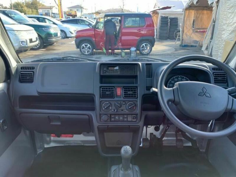 MINICAB TRUCK