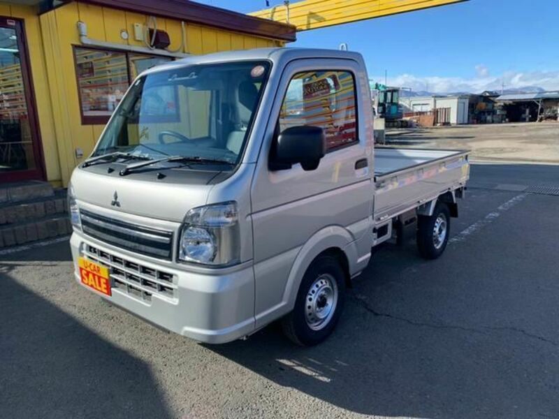 MINICAB TRUCK