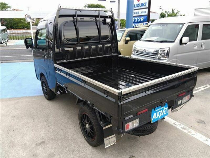 HIJET TRUCK-1