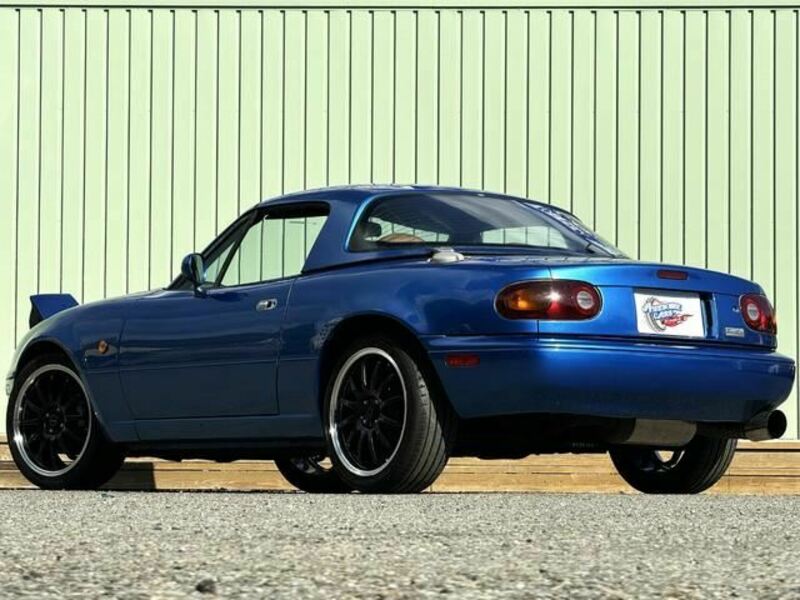 EUNOS ROADSTER