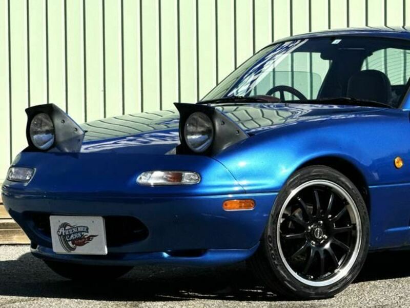 EUNOS ROADSTER