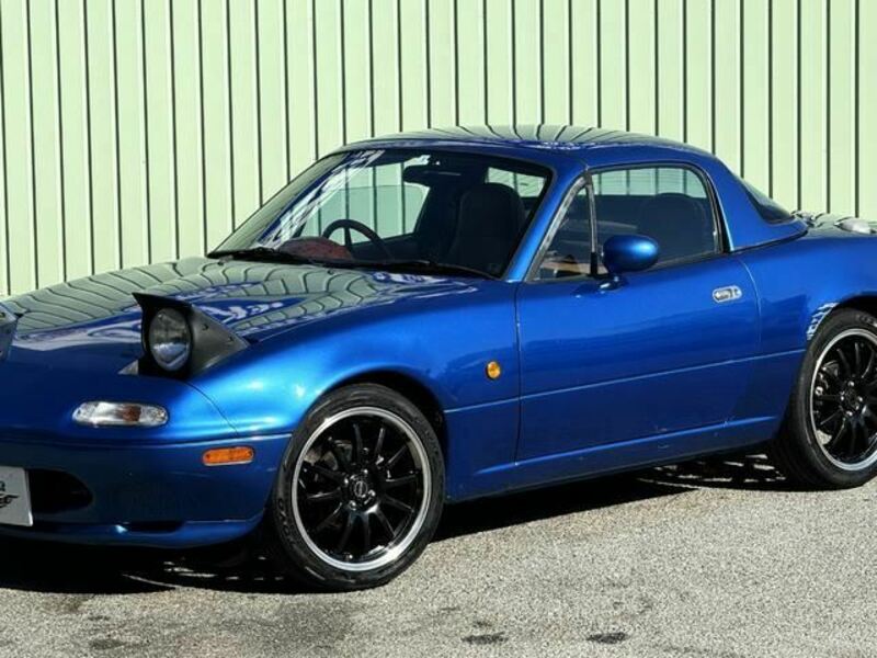 EUNOS ROADSTER