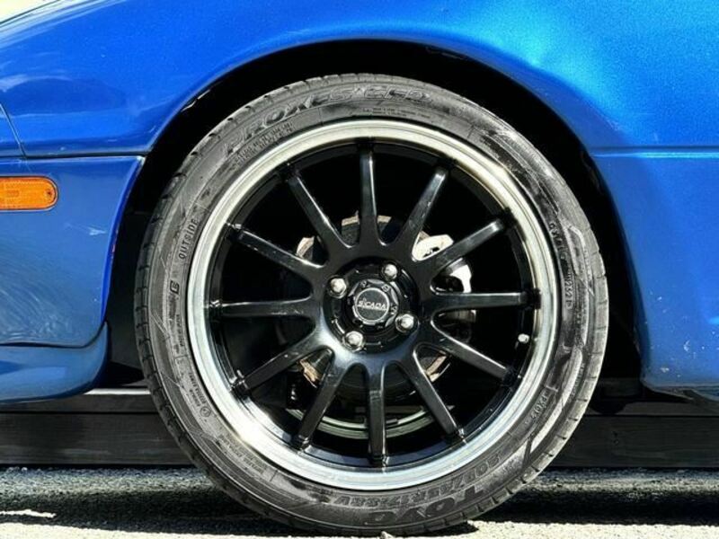 EUNOS ROADSTER