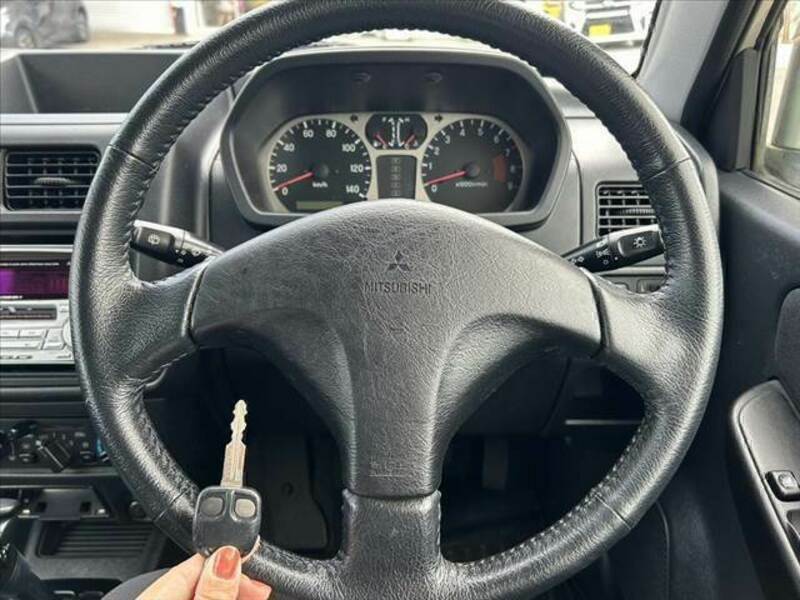 PAJERO MINI