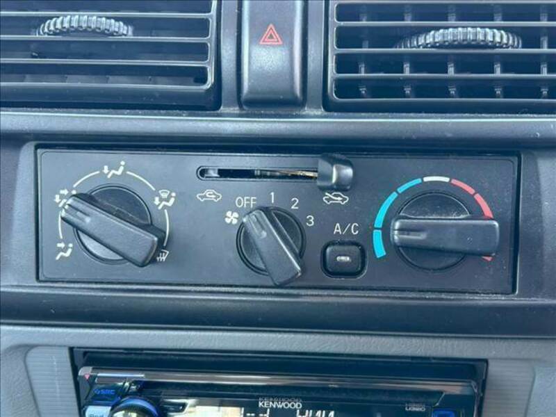 CLIPPER TRUCK