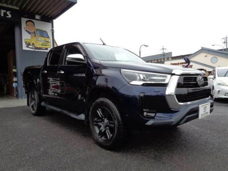 HILUX-12