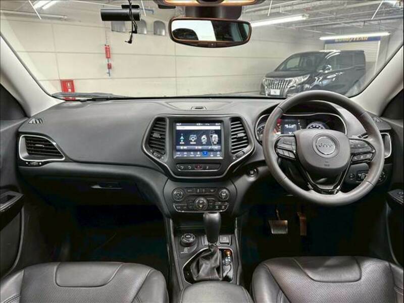 JEEP CHEROKEE-1