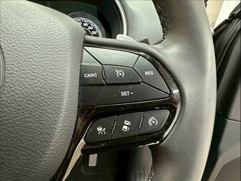JEEP CHEROKEE-14