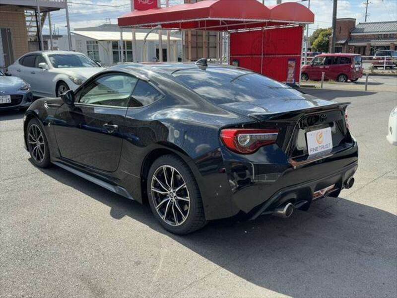 86