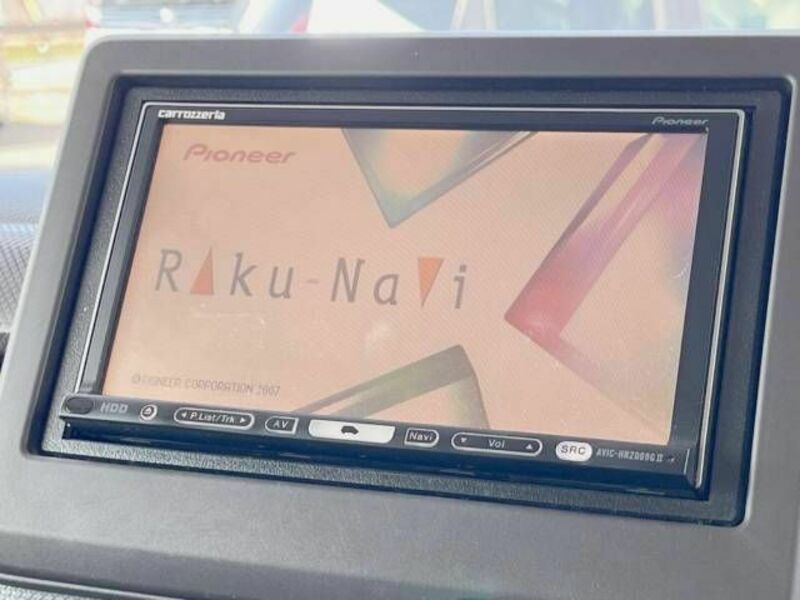 N BOX