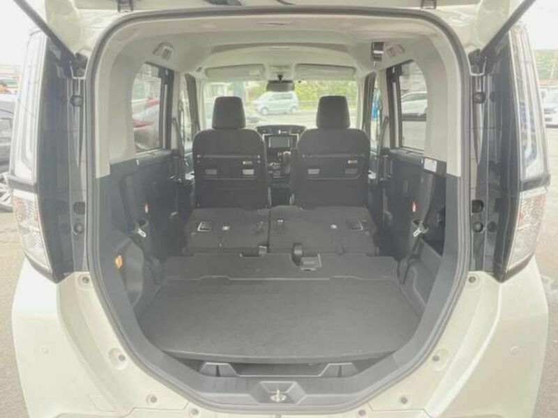 ROOMY-10