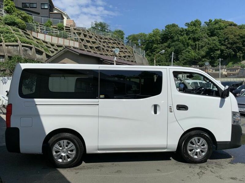 NV350 CARAVAN