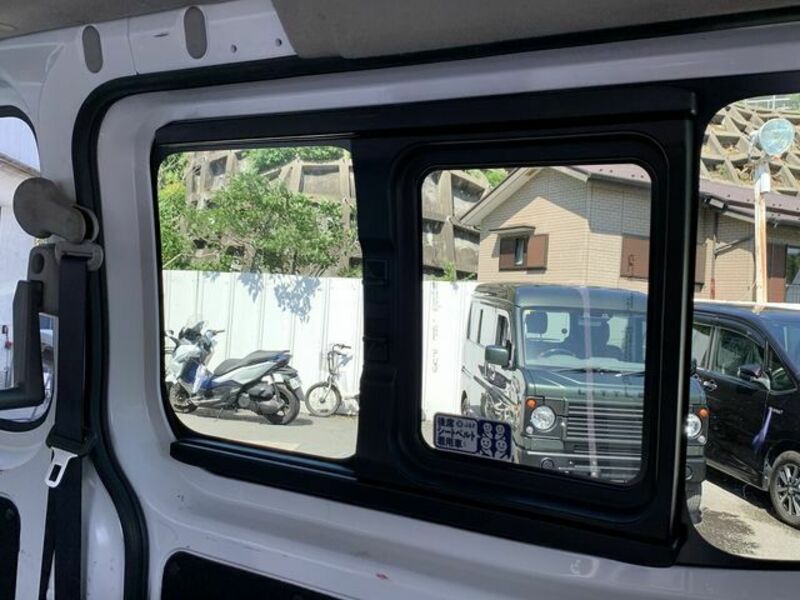NV350 CARAVAN