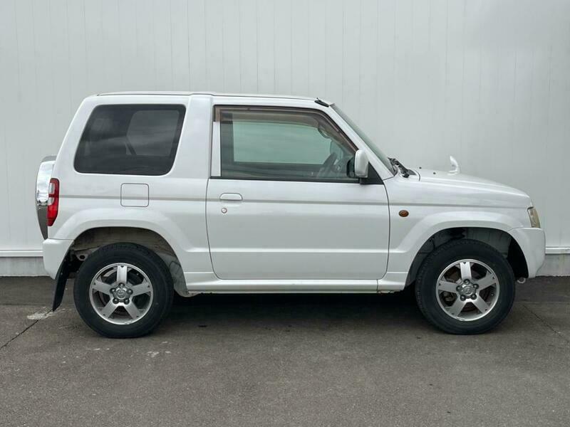 PAJERO MINI