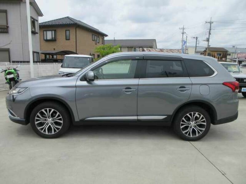 OUTLANDER