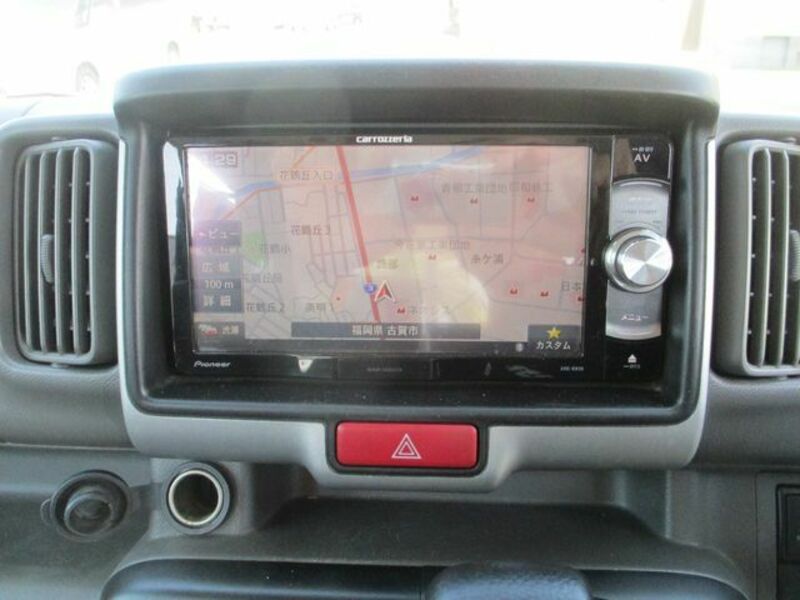 MINICAB VAN