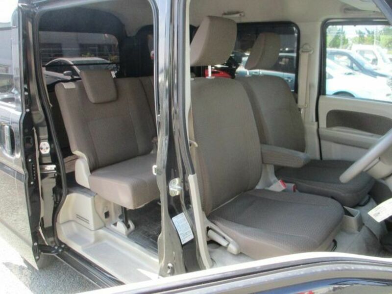 MINICAB VAN