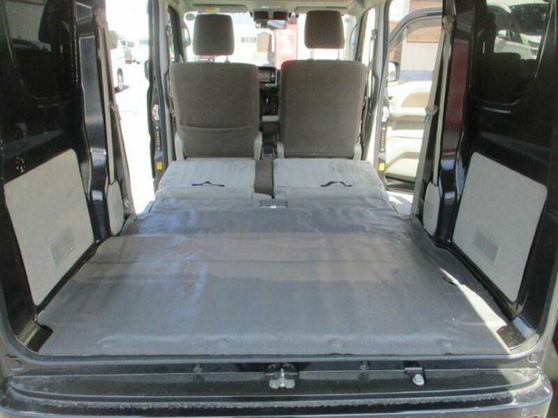 MINICAB VAN