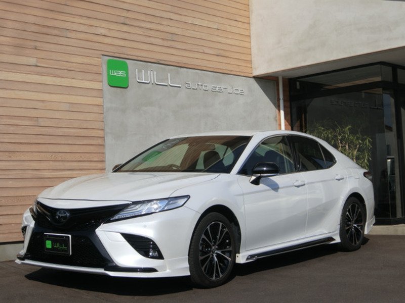 TOYOTA　CAMRY