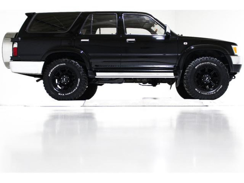 HILUX SURF