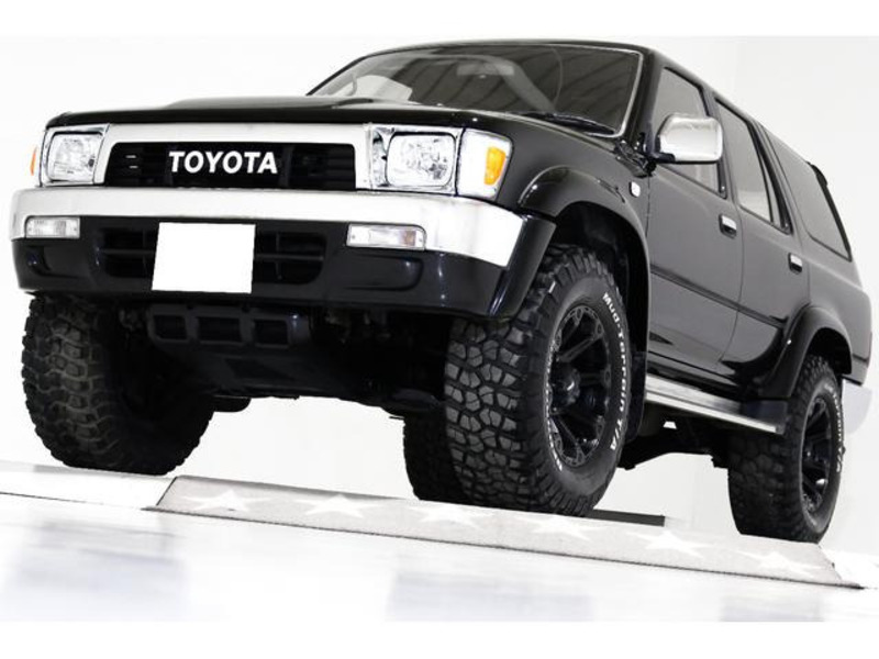 TOYOTA HILUX SURF