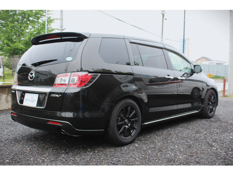 MPV