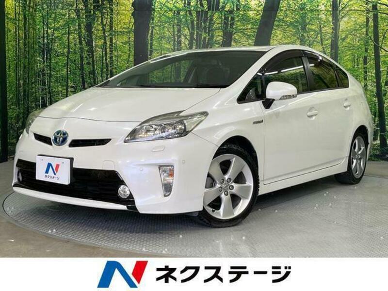 TOYOTA　PRIUS