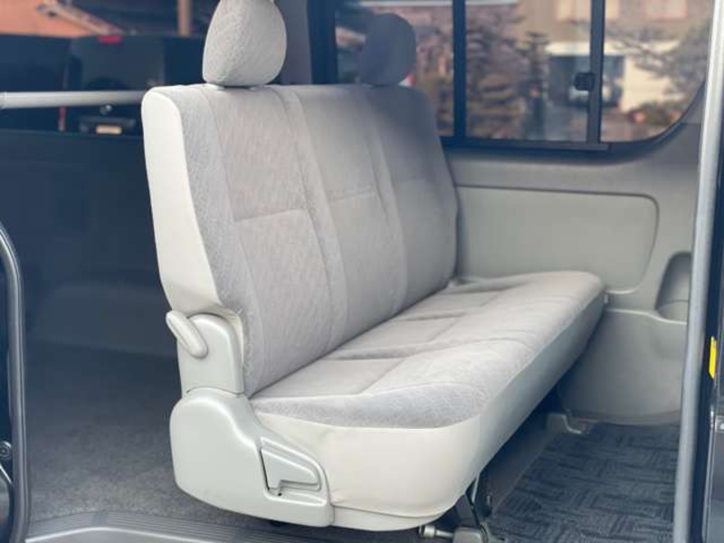 HIACE VAN-10