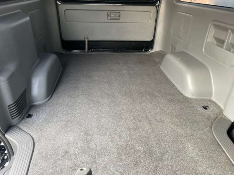 HIACE VAN-14