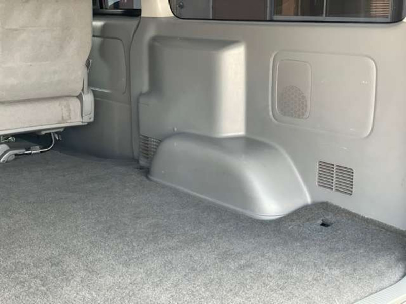 HIACE VAN-9