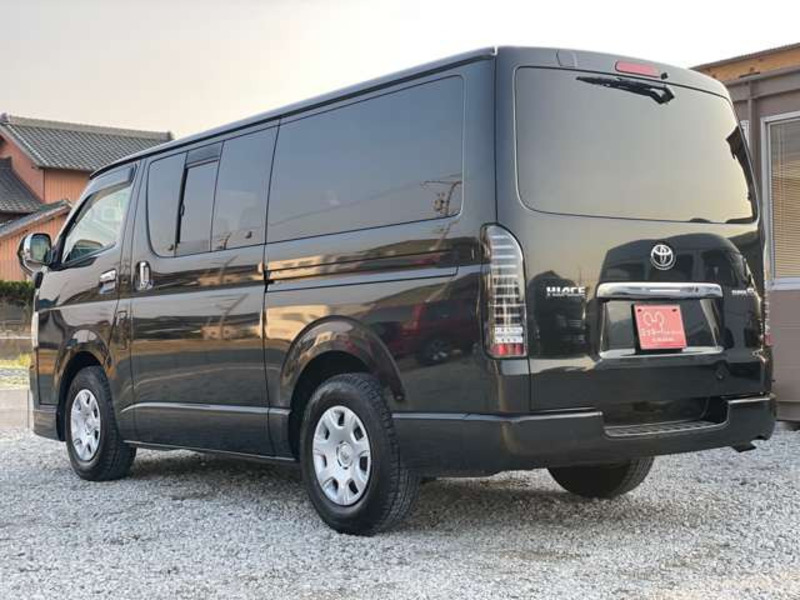 HIACE VAN-3