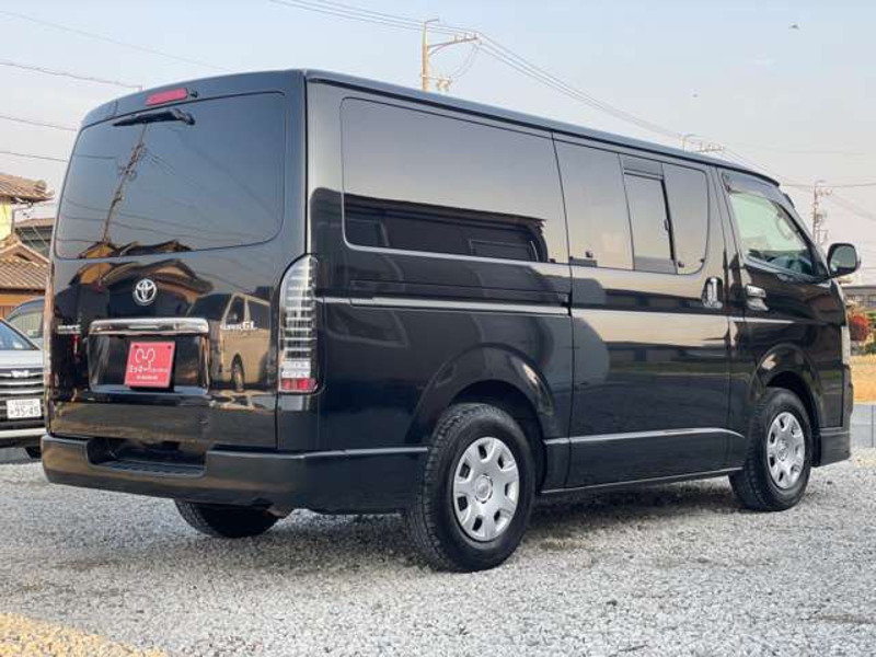 HIACE VAN-2