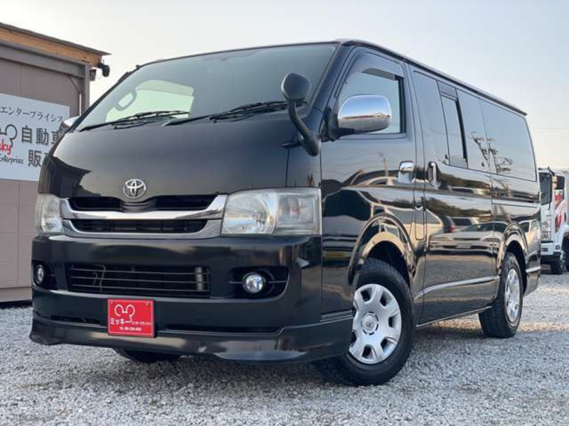 HIACE VAN-1